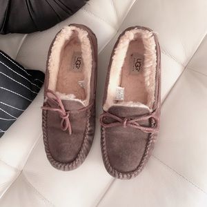 Ugg’s moccasins